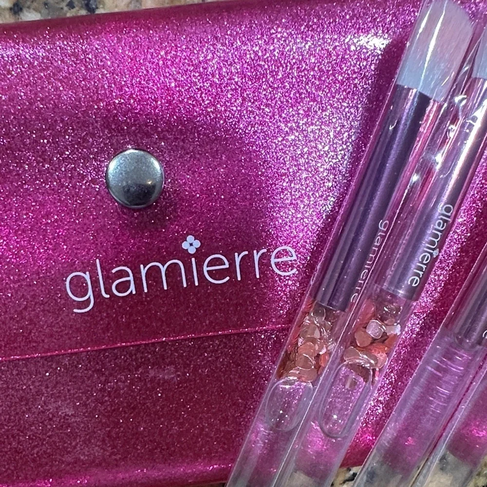 Glamierre Pink Glitter Brush Set with Case